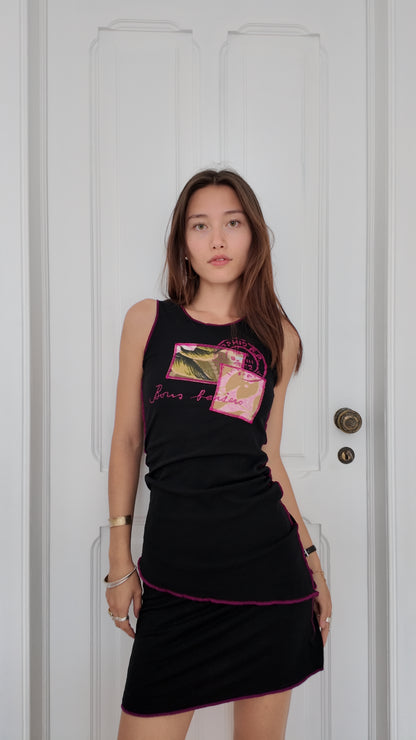 Iconic vintage dress with beautiful graffic detail size XS