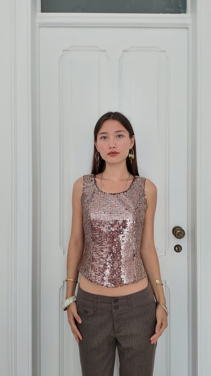 Adorable sequin too size M