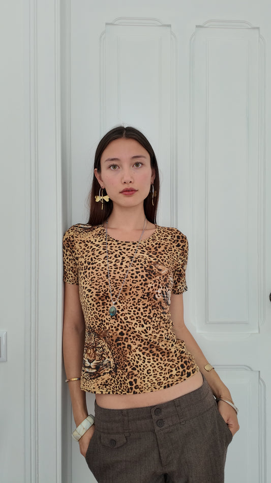 Amazing quality tiger print too size S