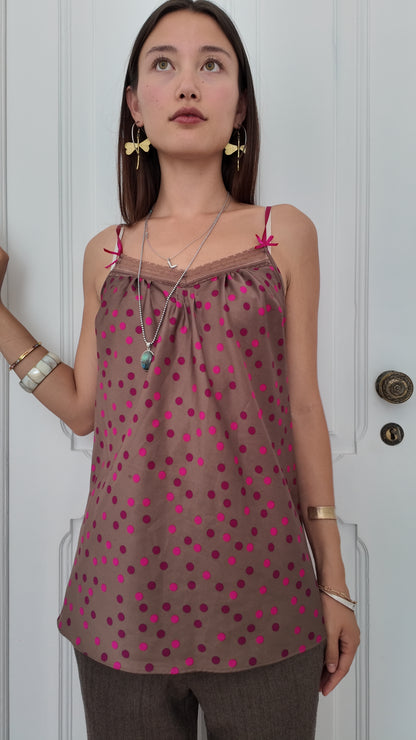Adorable brown cami top with pink dots size M