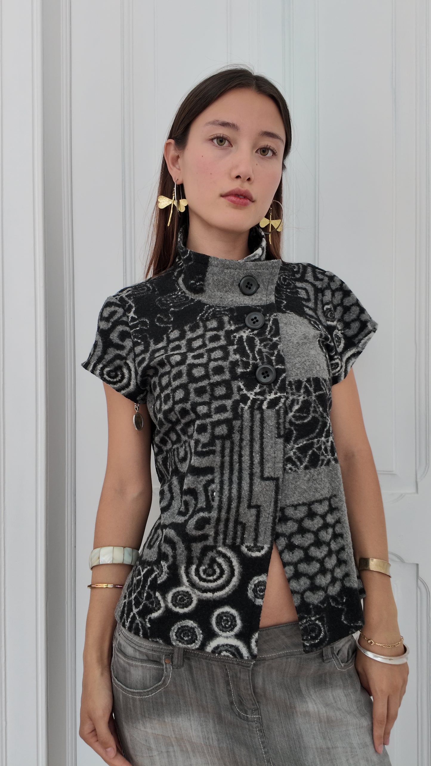 Cute 90s cardigan style top size M/L