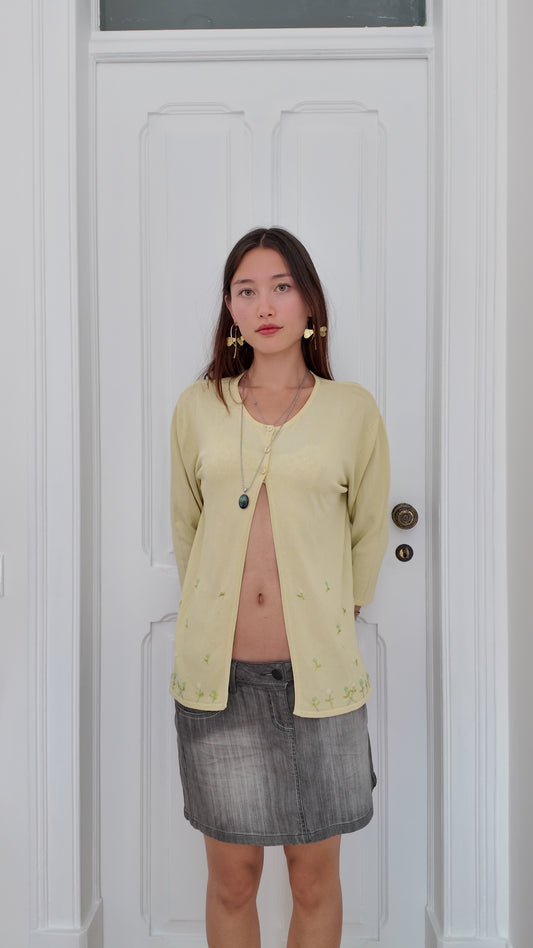 Adorable light green with flower details size M/L
