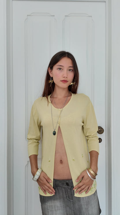 Adorable light green with flower details size M/L