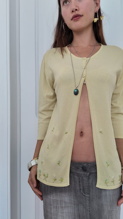 Adorable light green with flower details size M/L