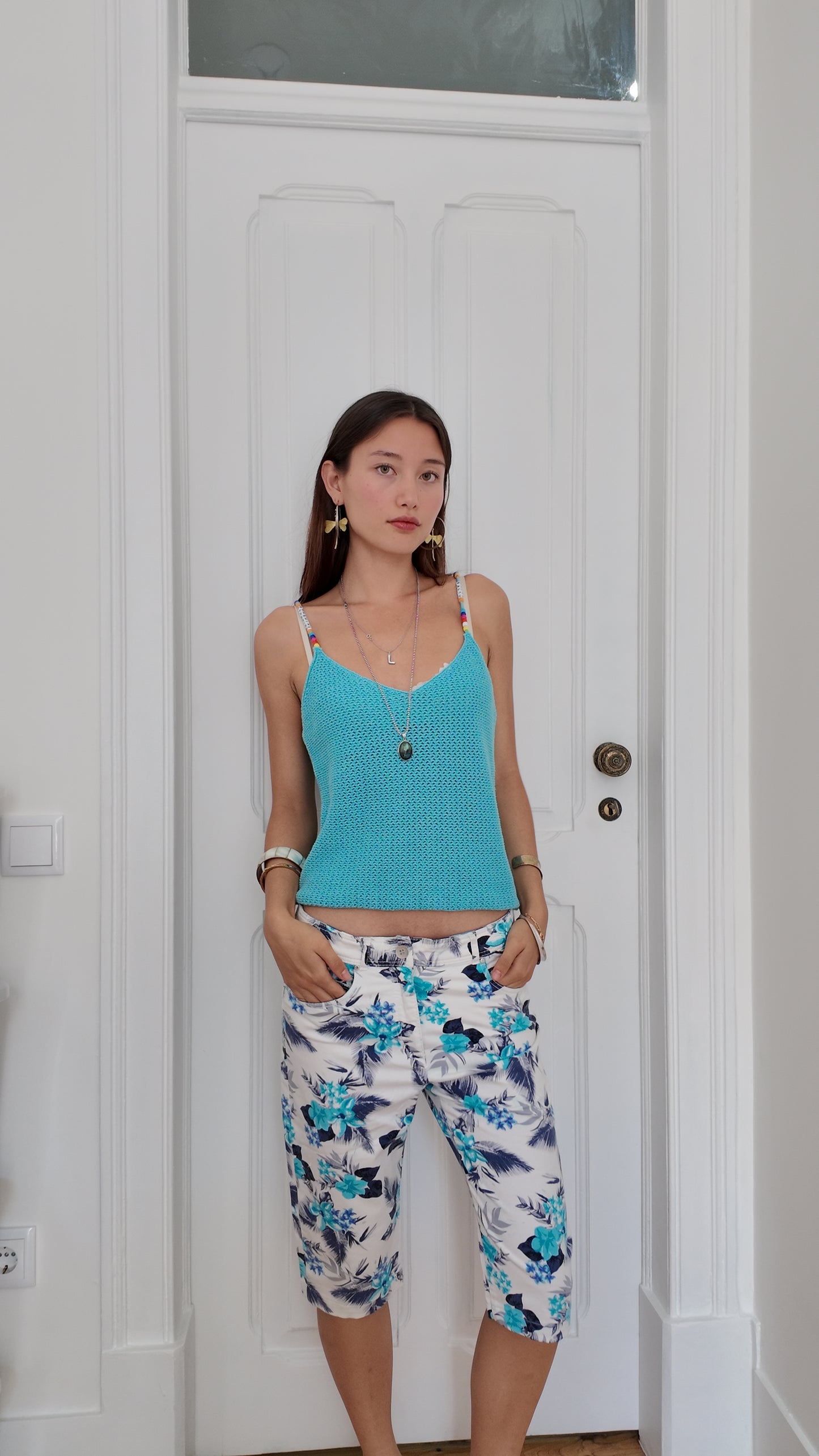 Adorable blue top with beads detail size M