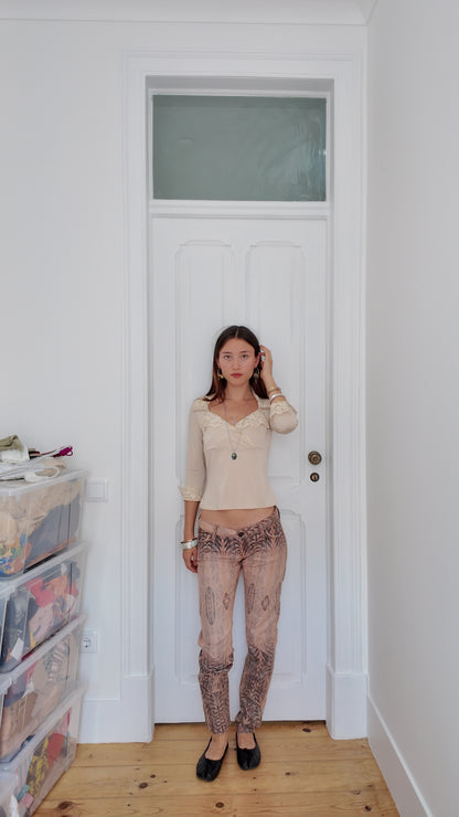 Adorable beige long sleeve top with lace detail size S