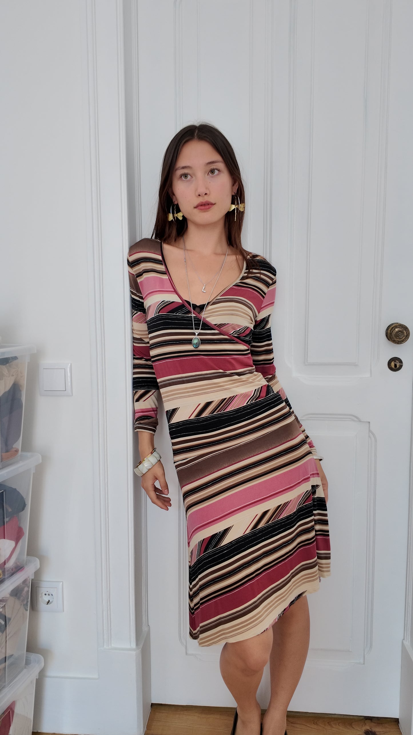 Adorable midi 90s style striped dress size M
