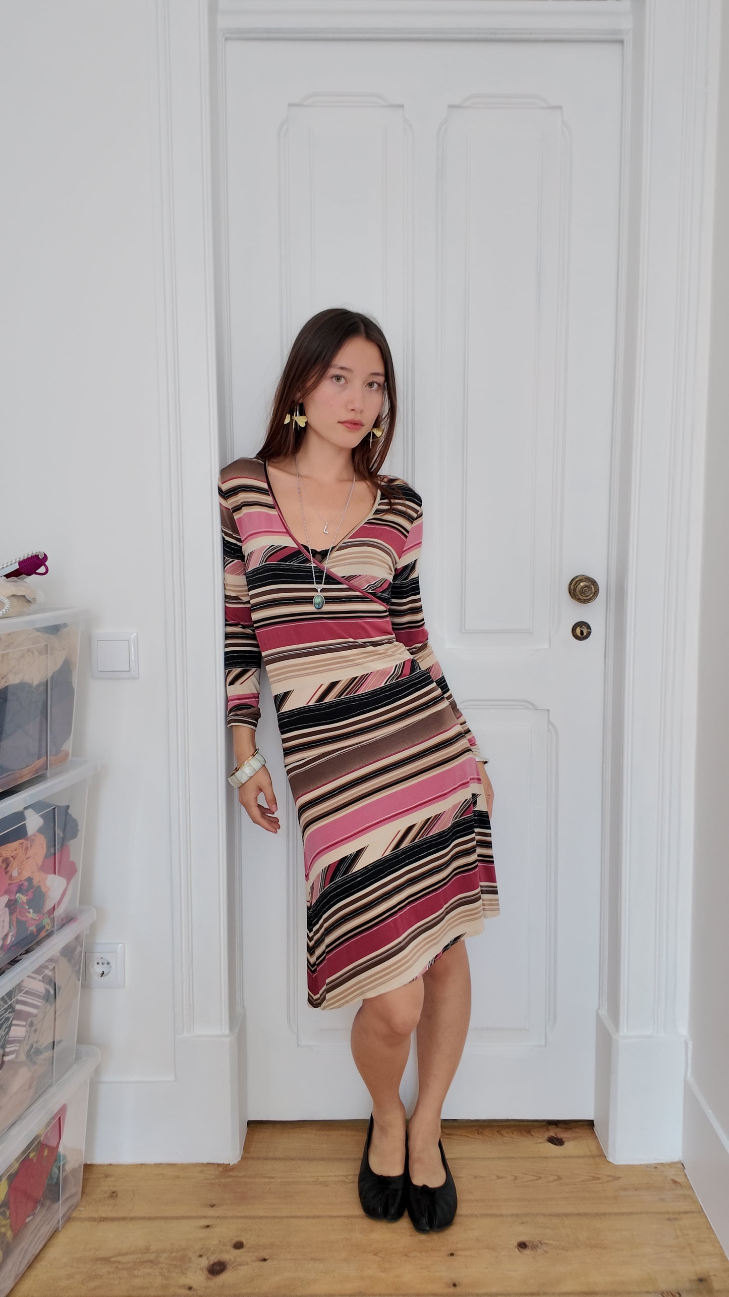 Adorable midi 90s style striped dress size M