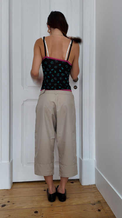 Iconix beige short pants size 36