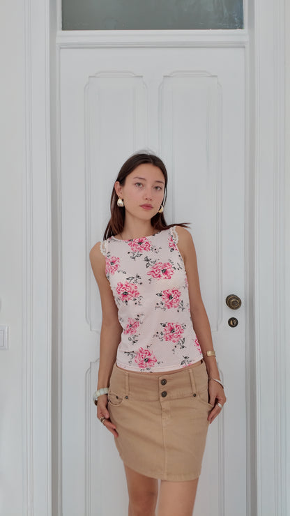 Perfect flower and dots tank top size M