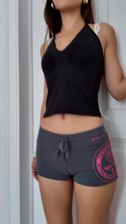 Iconic vintage mini shorts size 32