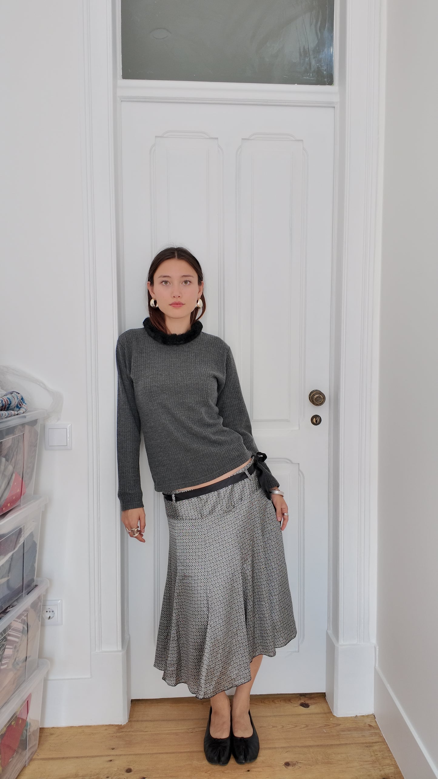 Adorable midi skirt size 38