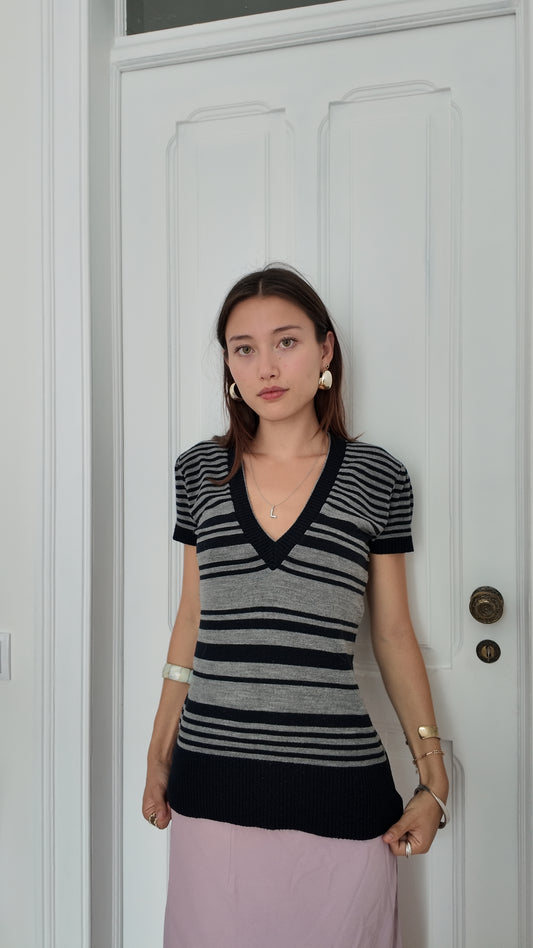 Adorable long shirt stripes size M