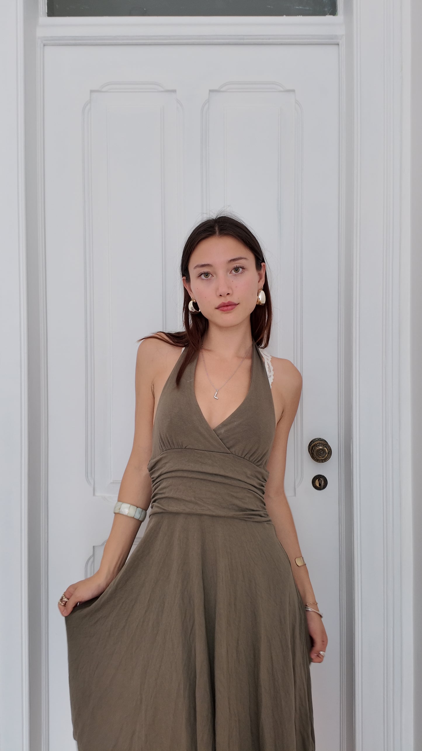 Adorable halter caqui dress size S