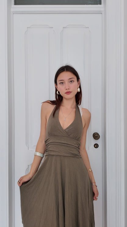 Adorable halter caqui dress size S