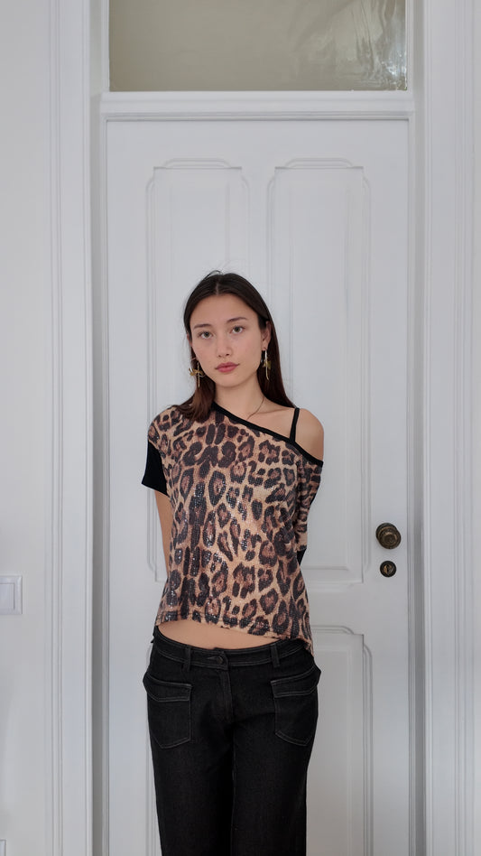 Cutest cheetah print sequin top size XL