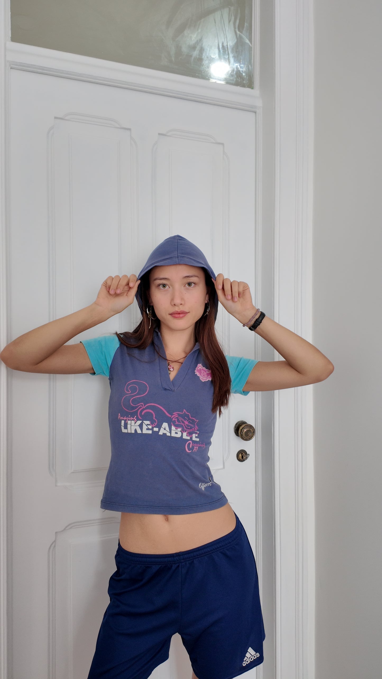 Graphic tshirt with hood detail size S