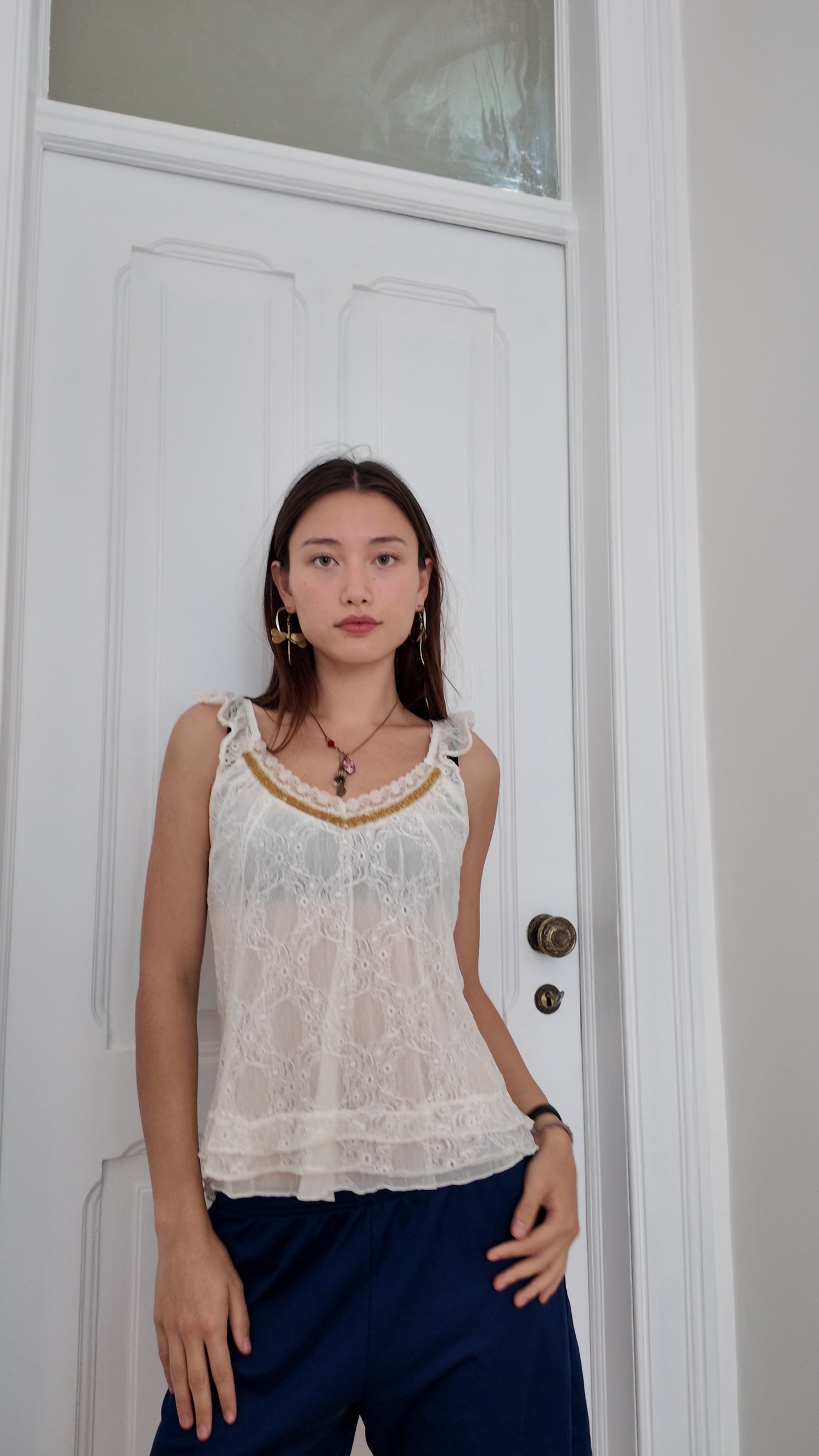 Cutest white lace with gold detail size M