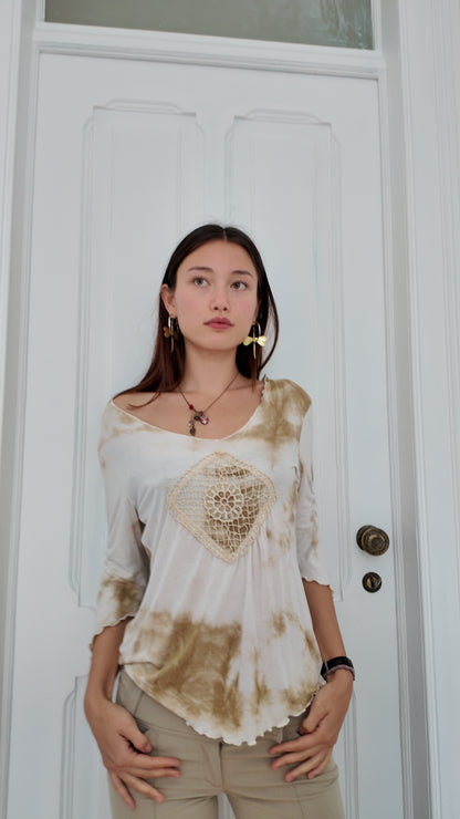 Adorable vintage tie dye top size M