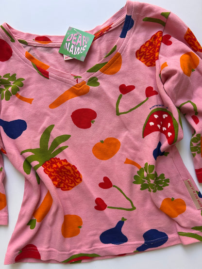 Fruit detail mid length sleeve top S