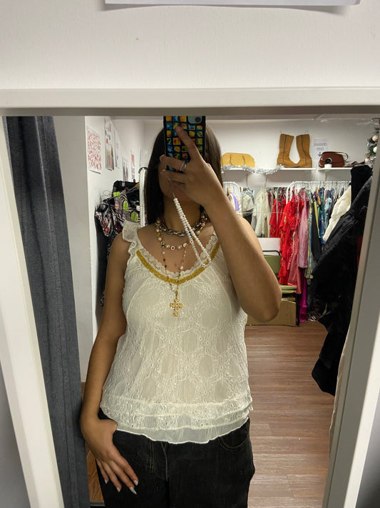 Adorable vintage lace top size M/L