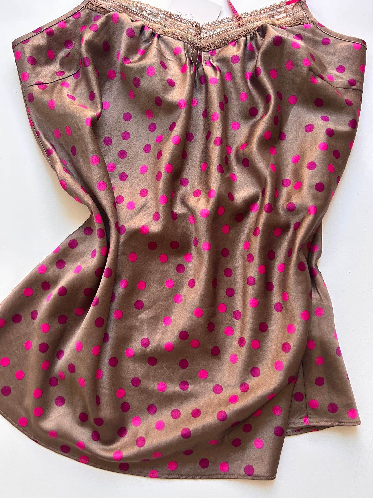 Adorable brown cami top with pink dots size M