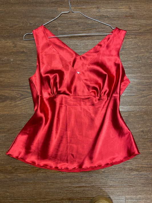 Adorable red setin top size L