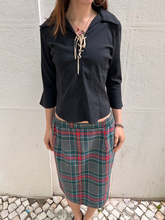 Adorable black blouse Size M