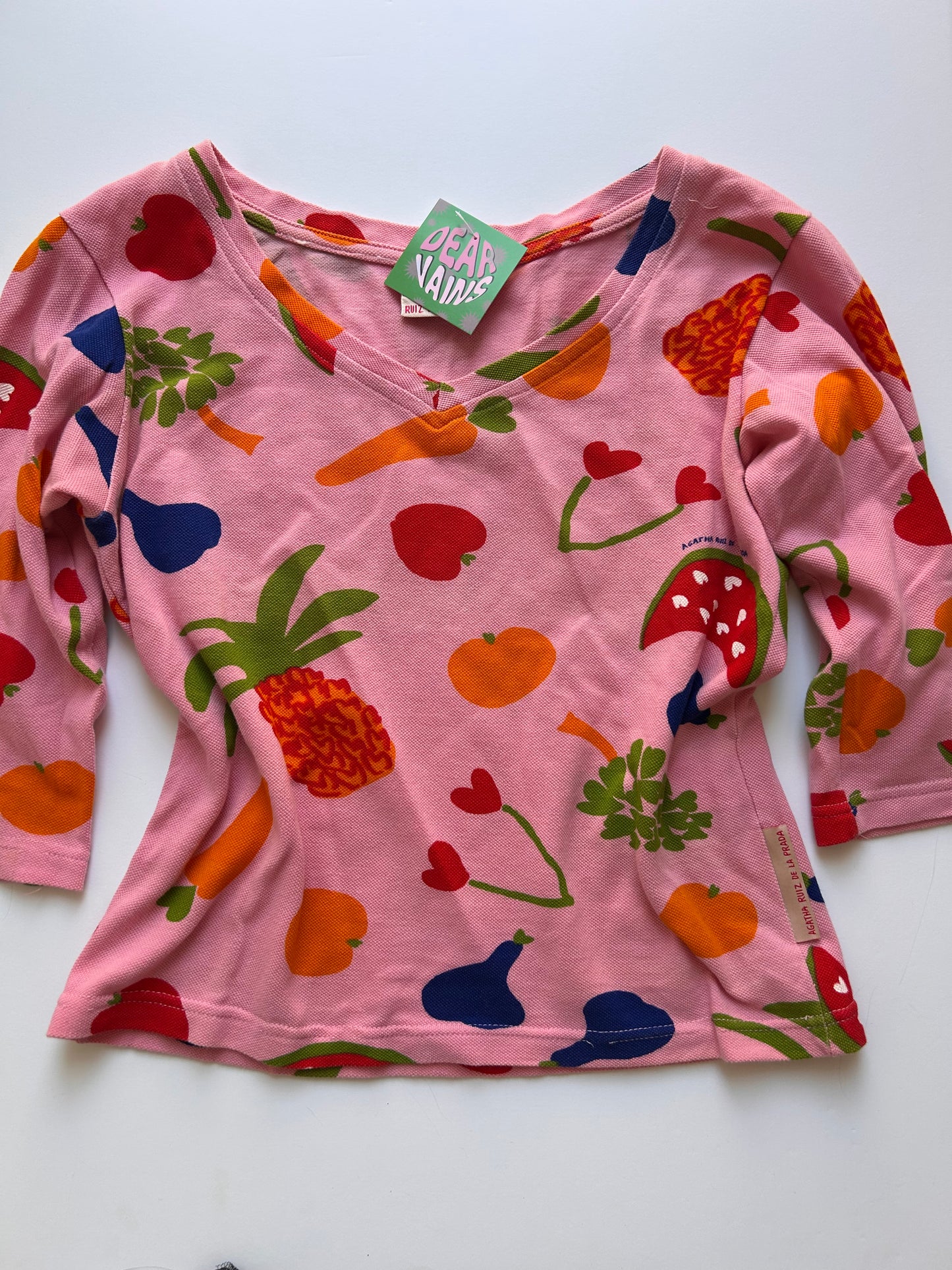 Fruit detail mid length sleeve top S